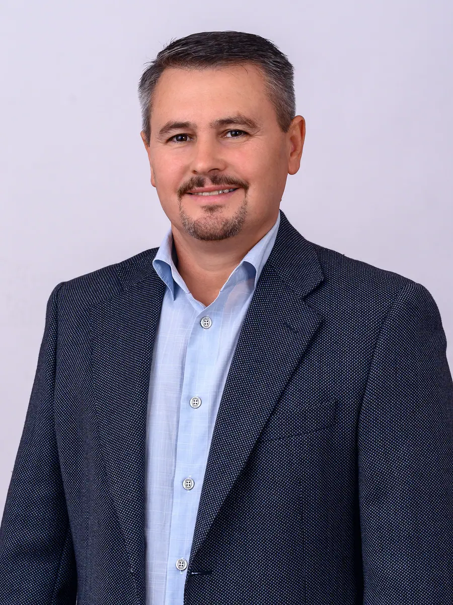 Portret business realizat în studioul Pixon din București