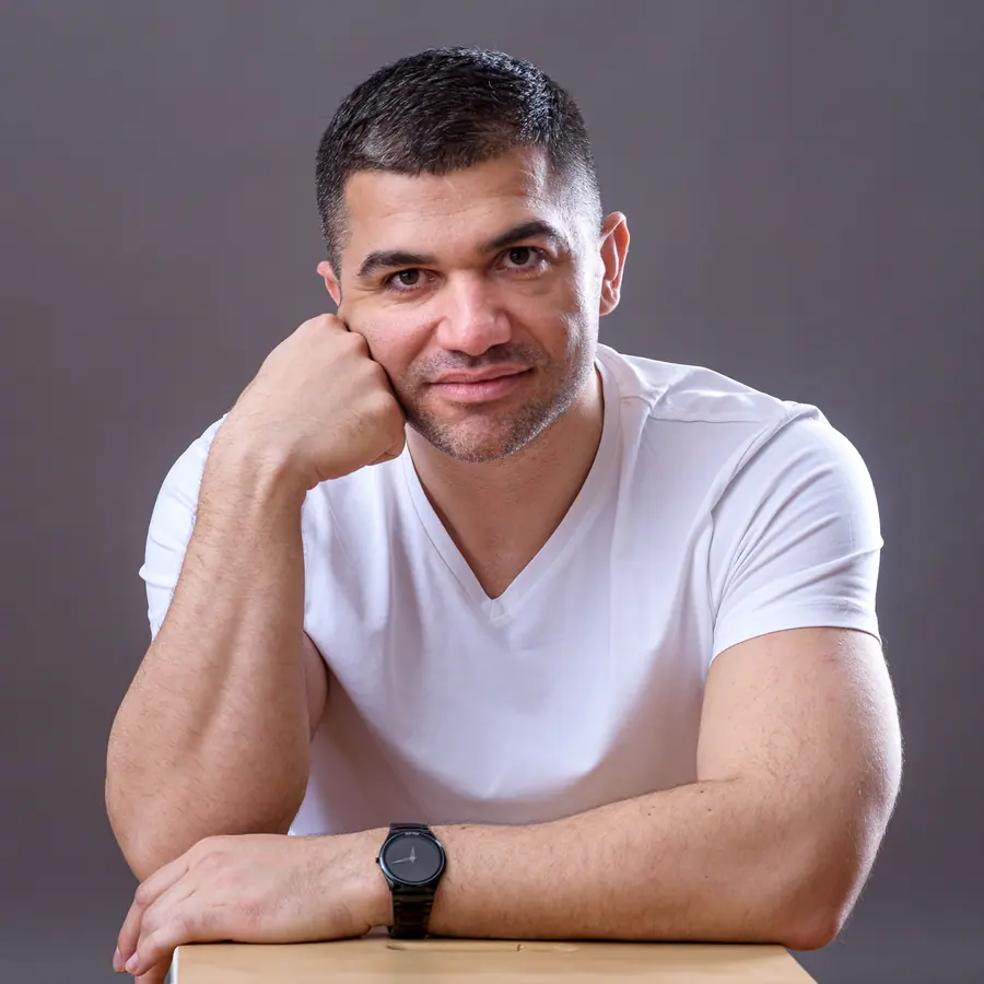 Portret business realizat în studioul Pixon din București