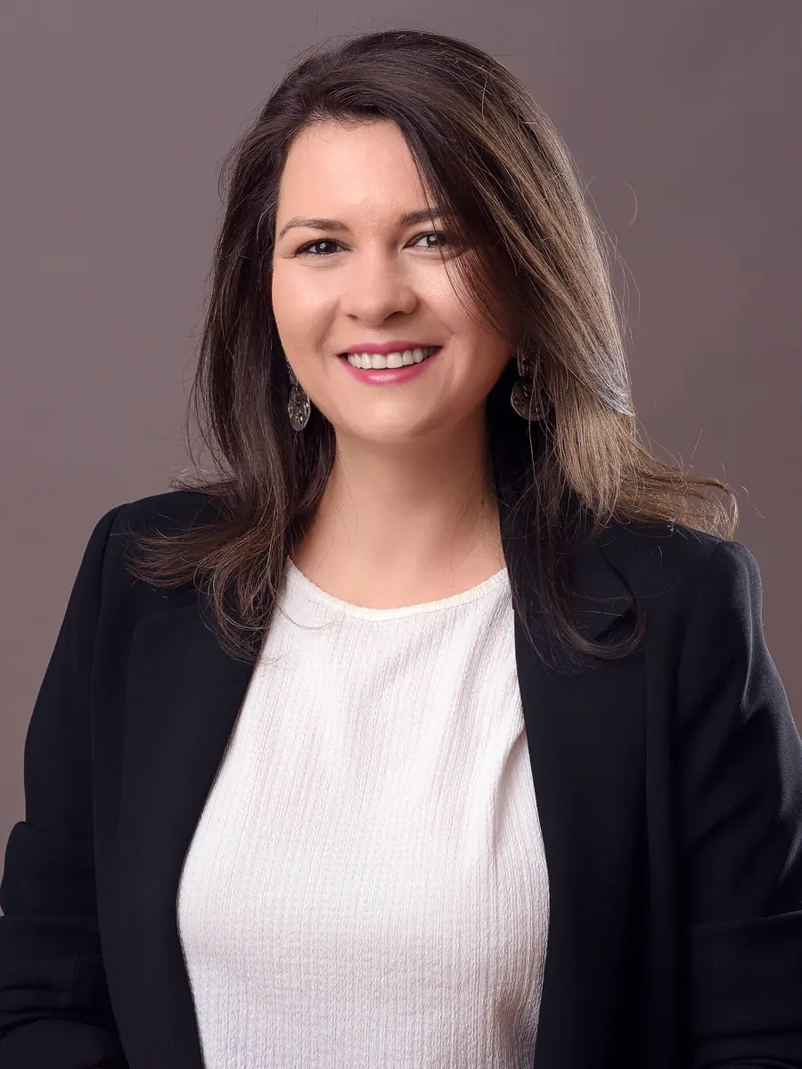 Portret business realizat în studioul Pixon din București
