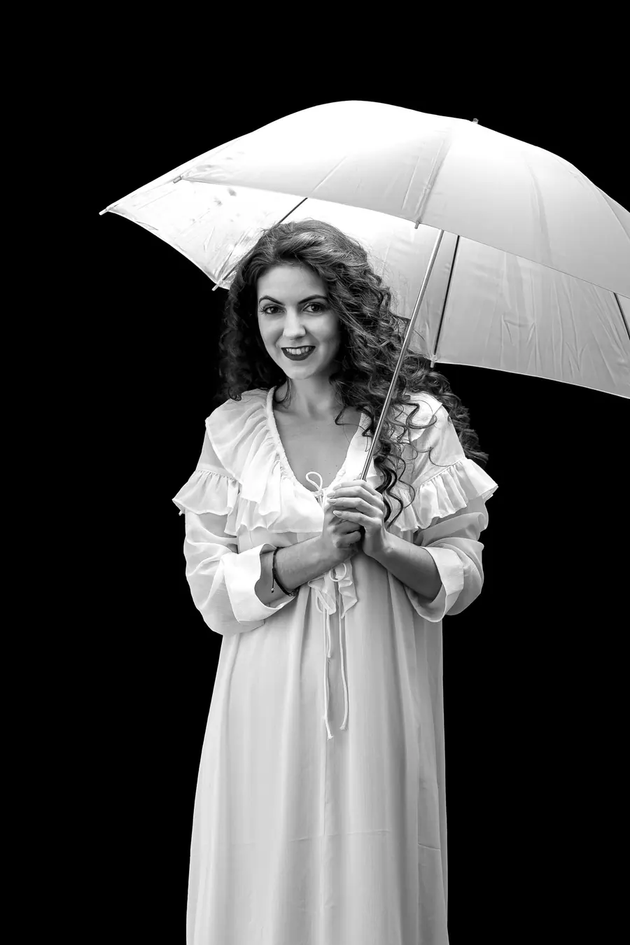 Portret editorial, cu lumină de autor, realizat în studioul Pixon din București